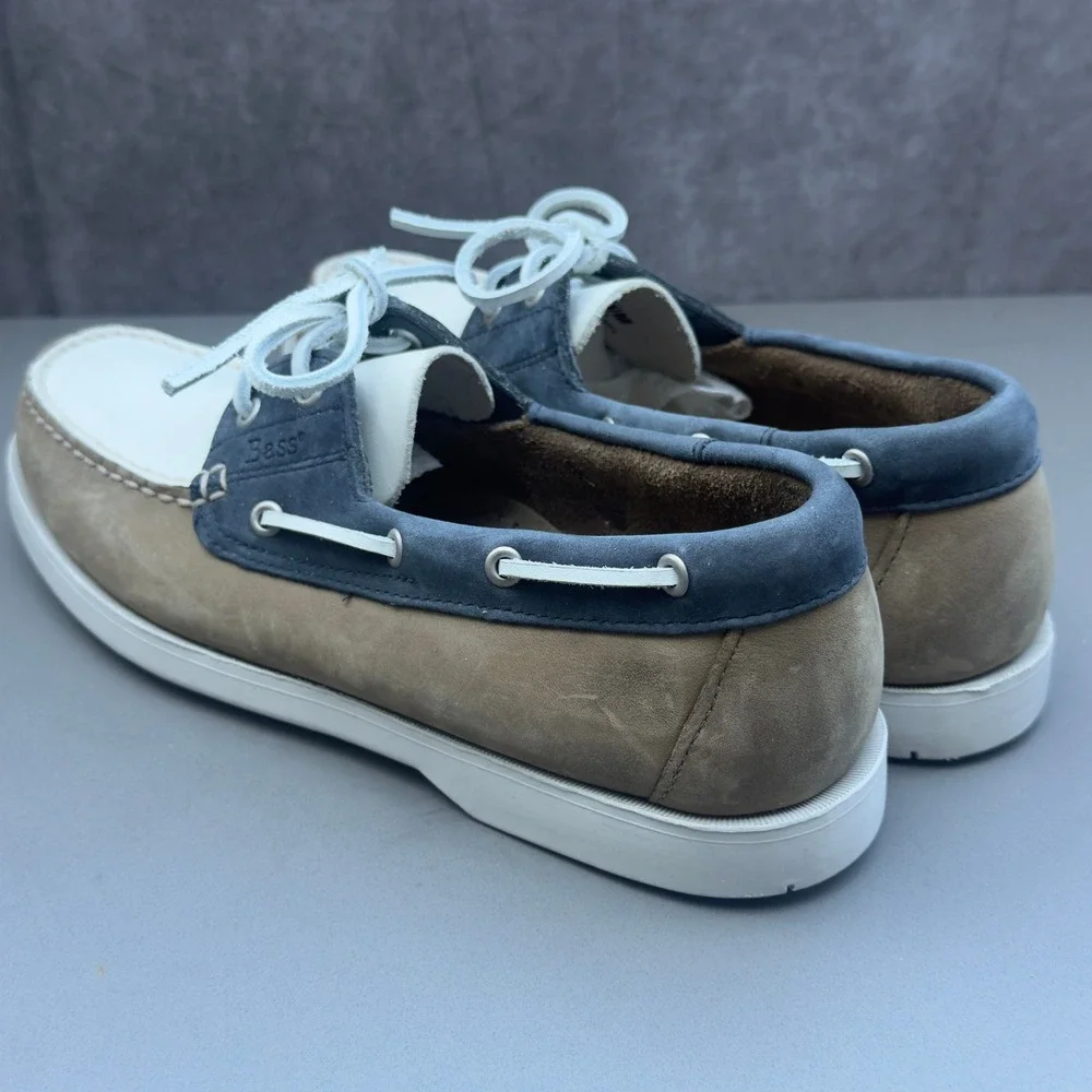 Bass Seafarer Boat Shoes 8.5M Tan Blue White Leather Mens